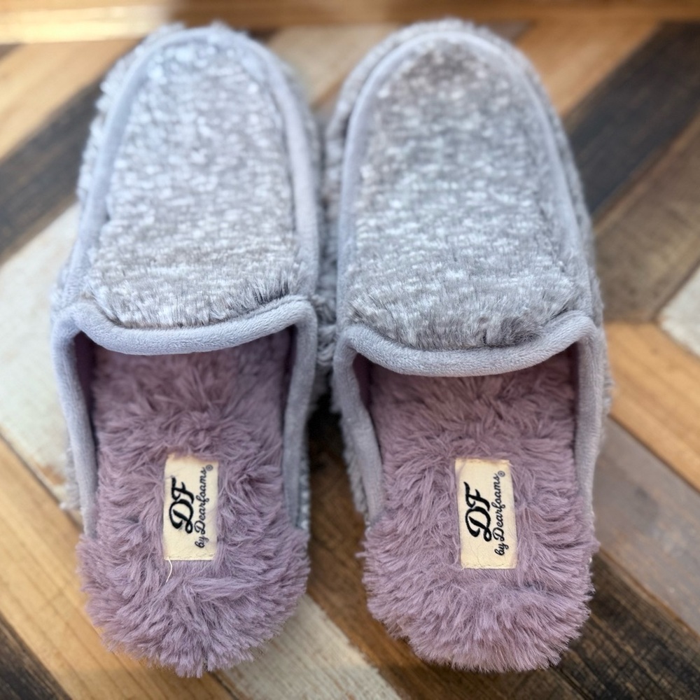 Dearfoams Women’s Slippers